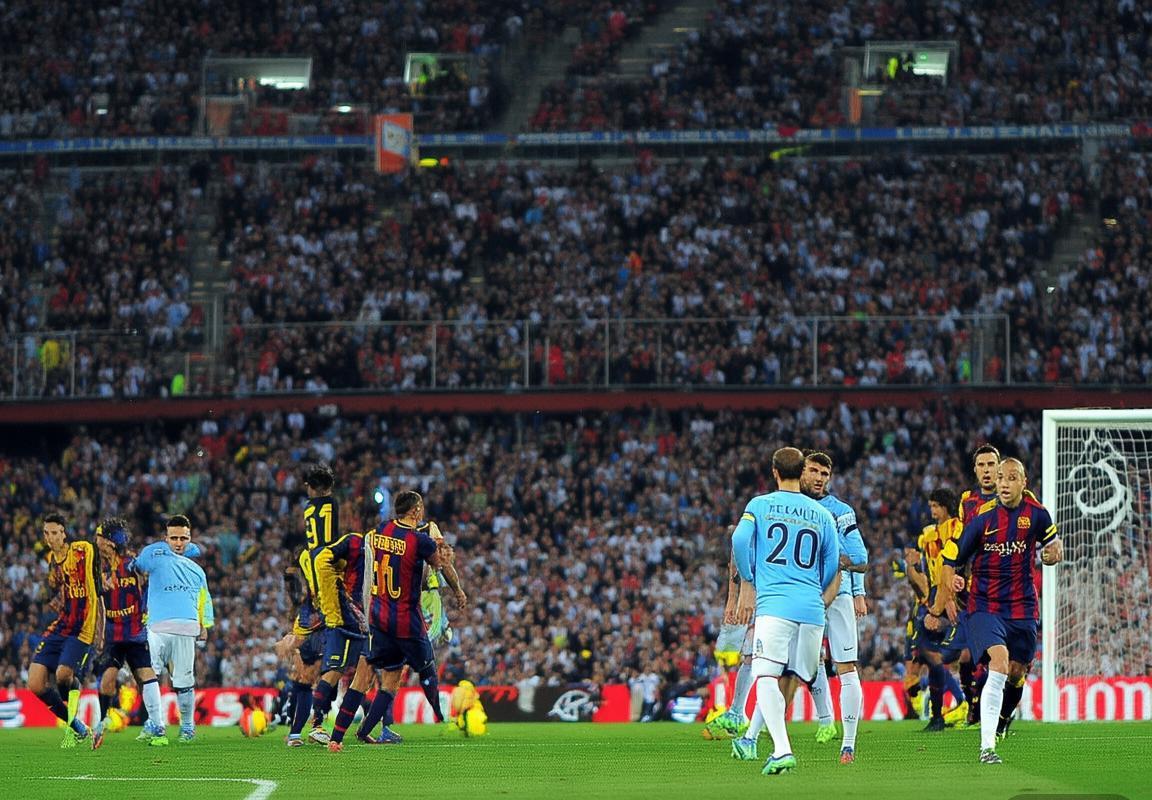 2014欧冠经典：巴萨曼城巅峰对决回顾(图1)